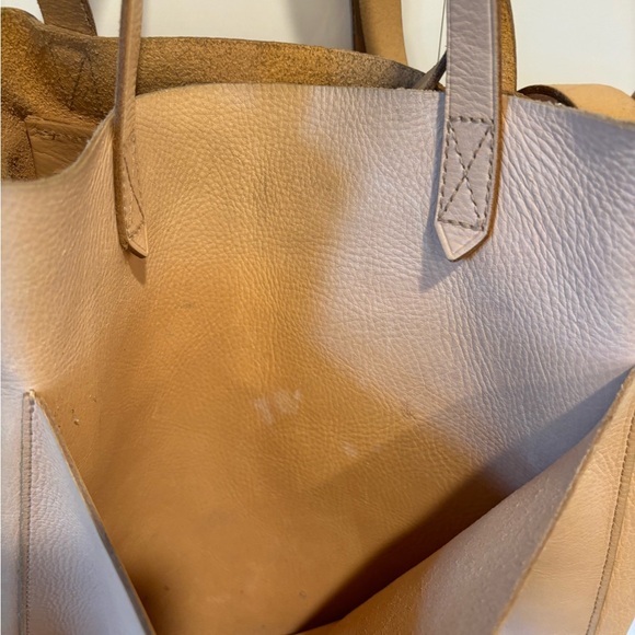 Well used Madewell medium transport tote in natural buff - Picture 8 of 12